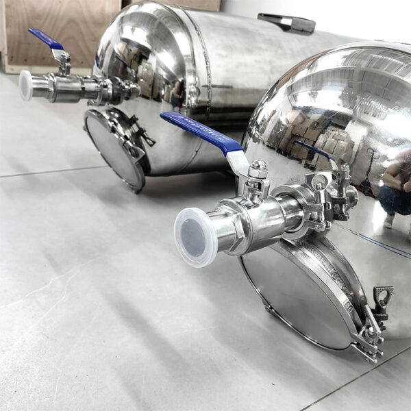 Depósito de almacenamiento de agua estéril de acero inoxidable para sistemas de ósmosis inversa Depósito de almacenamiento de agua estéril de acero inoxidable para sistemas de ósmosis inversa